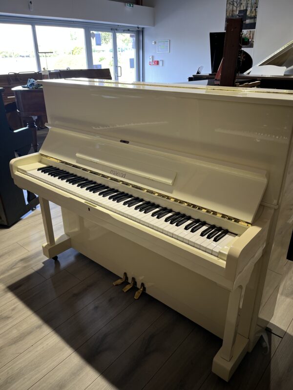 Piano droit MAERI